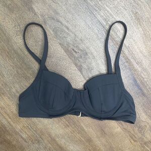 Lands End Black Bikini‎ Swimsuit Top Size 2 or XS Underwire Light Padding